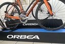 Bases para exhibición bicicletas grande (200cm X 40cm X 40cm)