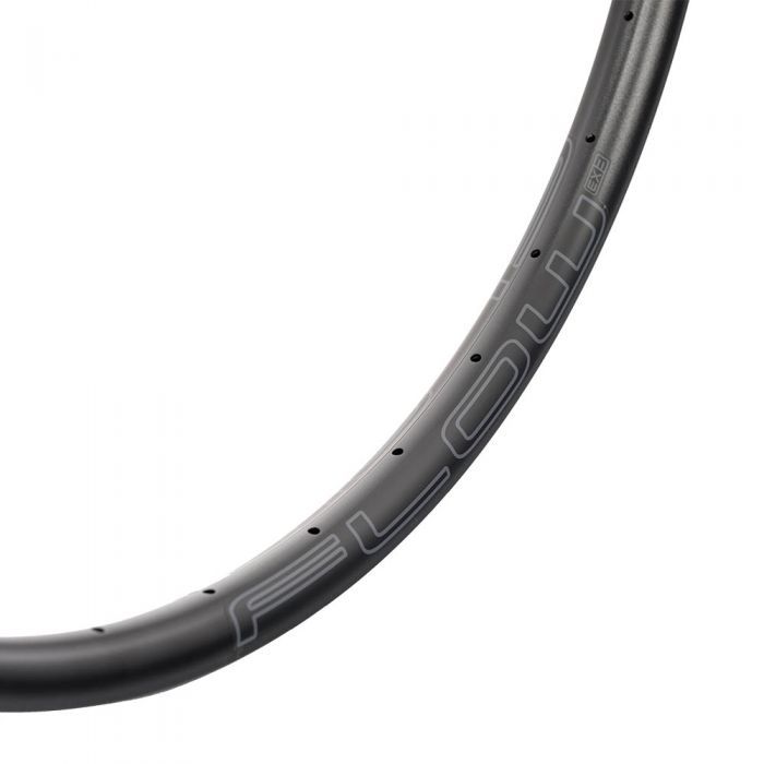 ARO STAN'S FLOW EX3 27.5" 32H NEGRO (CALCAS GRISES)