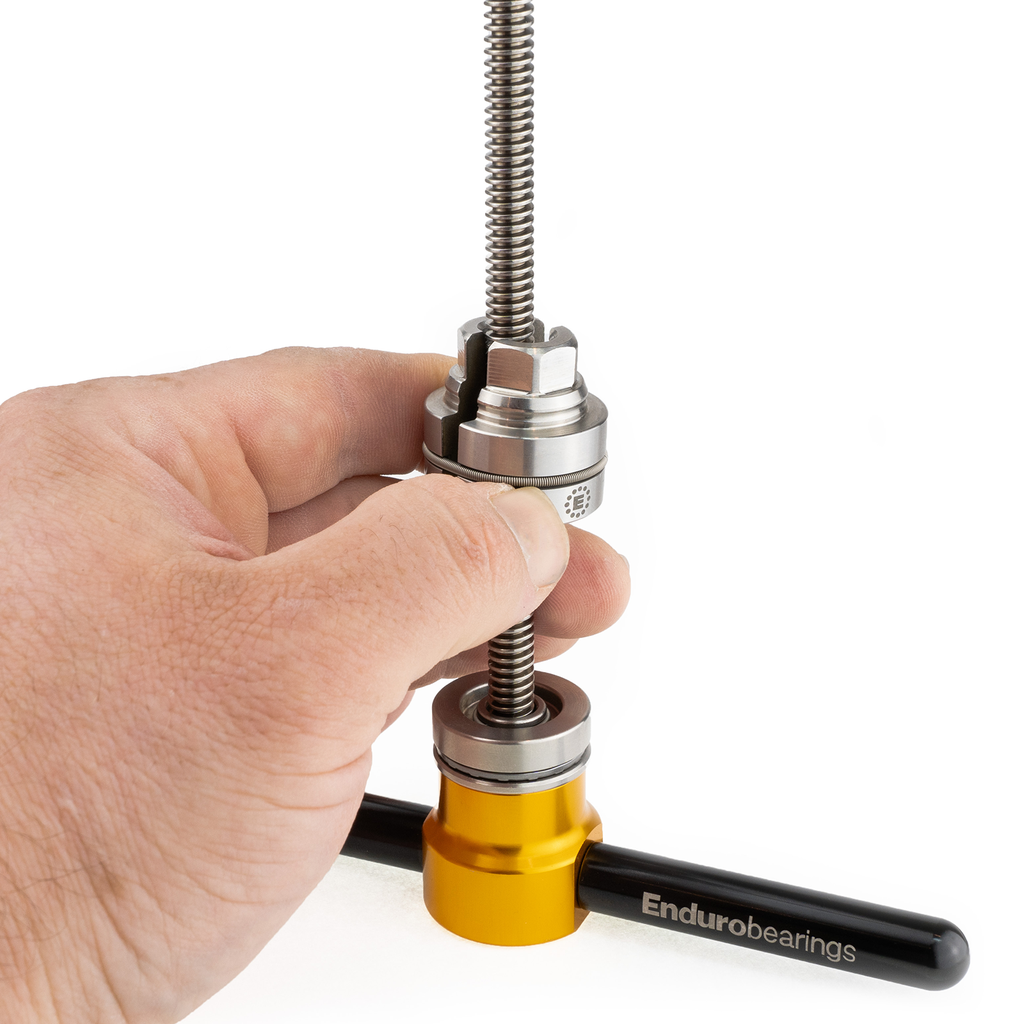 PT-011 - Zip-Nut for 5/16 (8 mm) ACME thread - Quick-release nut for use with BRT-060 and BRT-050 bearing presses.