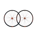 JUEGO DE RUEDAS BITEX BOOST CON ARO STAN'S FLOW MK4 29" 28H EDICION ESPECIAL NARANJA
